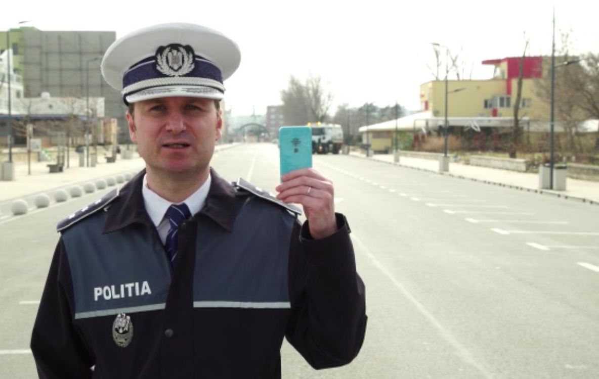 Scrisul mesajelor și, în general, folosirea telefonului mobil la volan pot provoca adevărate tragedii!