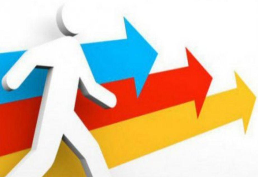 Sondaj CURS: PNL se menține la 32 de procente, PSD scade două procente