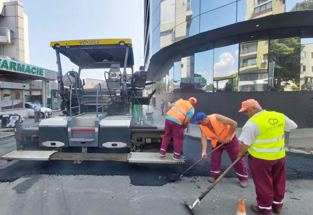 Asfalt nou pe străzile din cartierul Faleză Nord