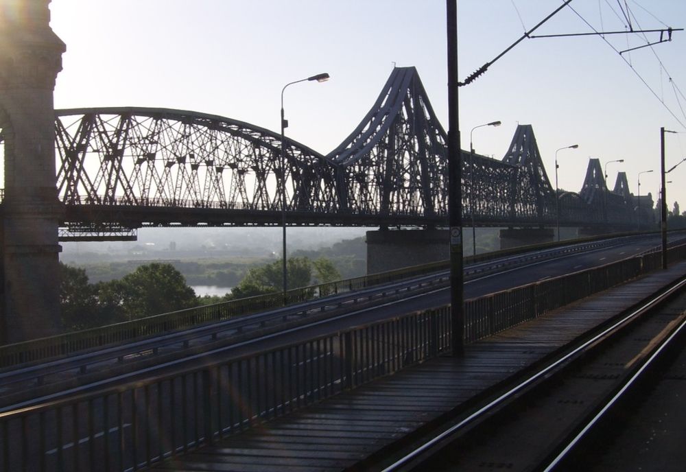 Patru oferte pentru execuţia lucrărilor de reabilitare a Podului de la Cernavodă