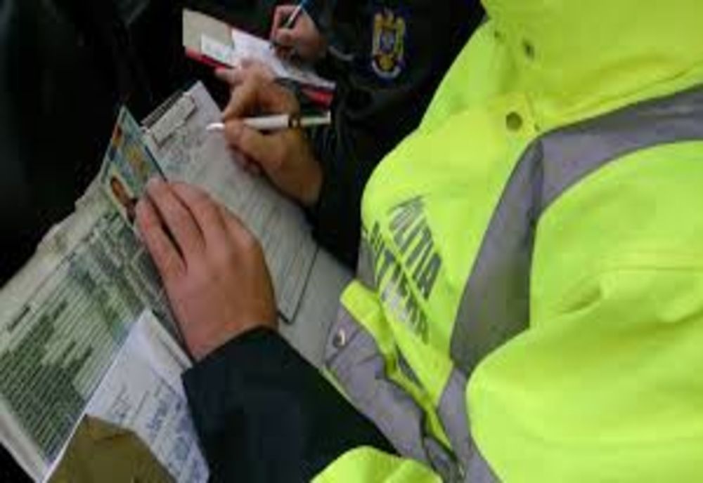 Poliţiștii rutieri nu a avut milă! S-au dat amenzi pe bandă rulantă
