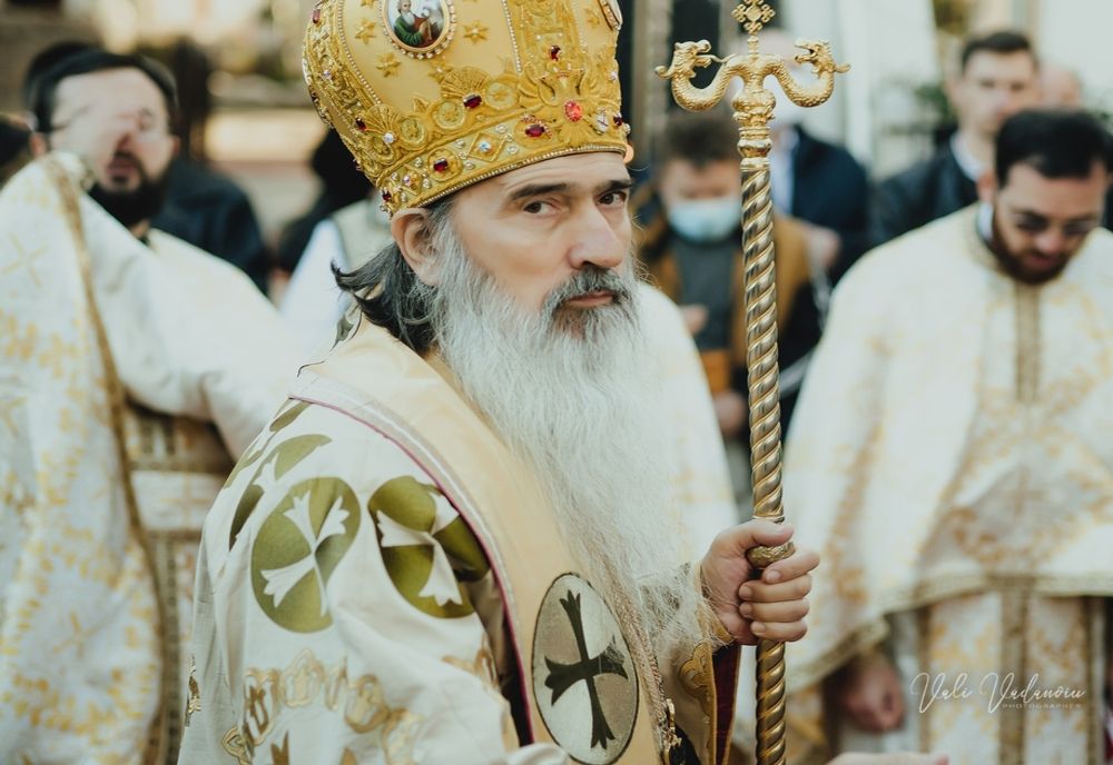 ÎPS Teodosie, după decesul bebelușului în urma botezului: Nu vom schimba ritualul botezului.Nu ne intimidăm ”