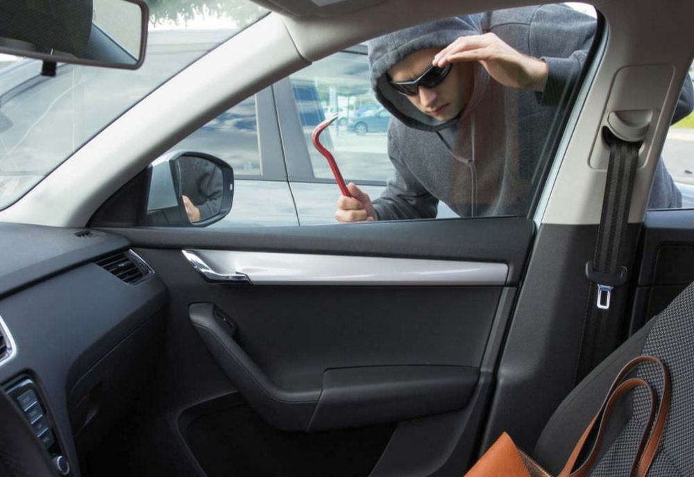 Constănțean, hoț de mașini în Tulcea, prins de polițiști