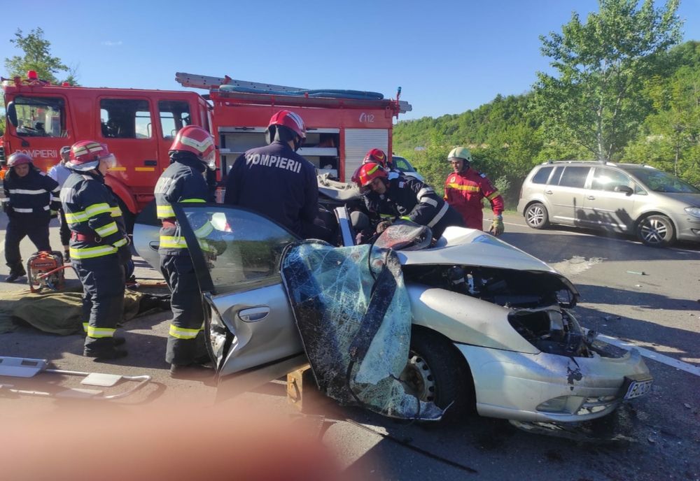 Tragedie rutieră pe DN1, 5 persoane au murit, iar alte 2 primesc îngrijiri