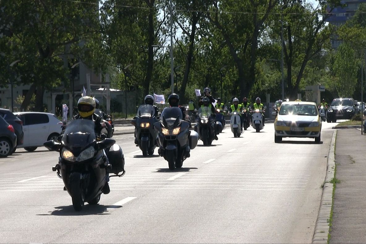 FOTO VIDEO Constanța .Campanie de vaccinare, pe motoare 