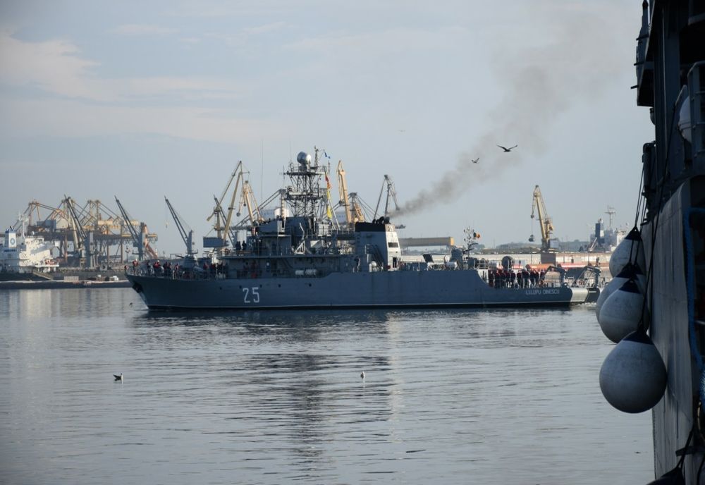 Dragor maritim românesc, integrat într-o grupare navală NATO