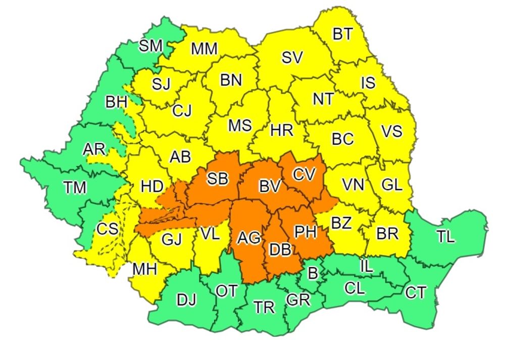 CODUL PORTOCALIU de ploi torențiale a fost prelungit!