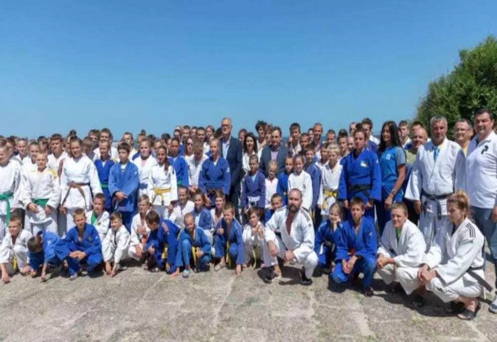 Ajutor pentru sportivii ucraineni. Peste 160 de luptători de judo, găzduiți la Eforie