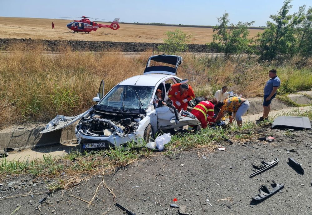 FOTO Accident grav pe Autostrada Soarelui. Două victime