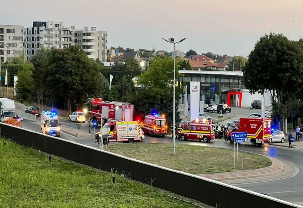 Accident teribil: un mort și șase răniți grav
