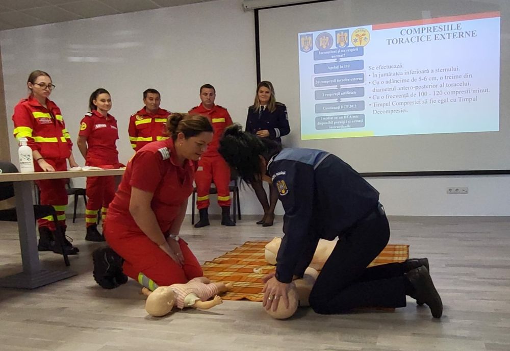 Polițiștii constănțeni, instruiți pentru acordarea primului ajutor