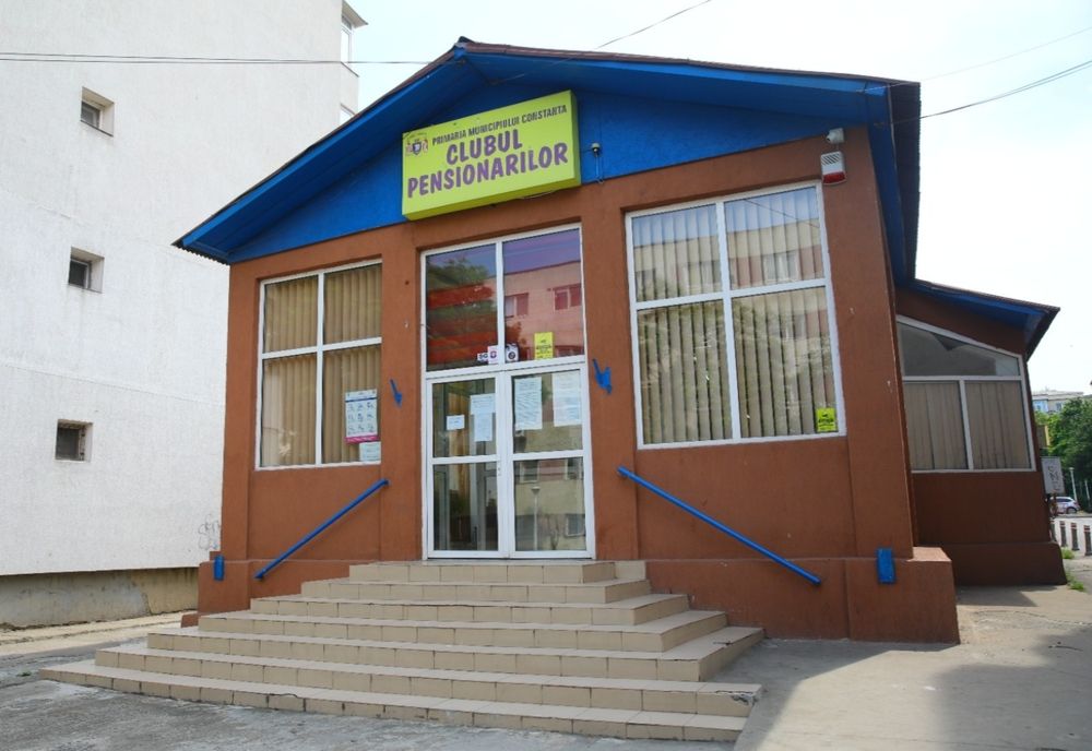 Începe distribuirea pachetelor cu produse alimentare pentru persoanele defavorizate din Constanța