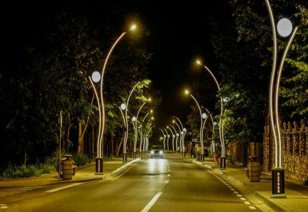 Sistem modern de iluminat public, pe străzile Mangaliei