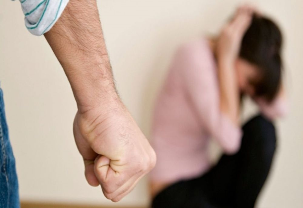 Arestat pentru violență în familie și încălcarea ordinului de protecție