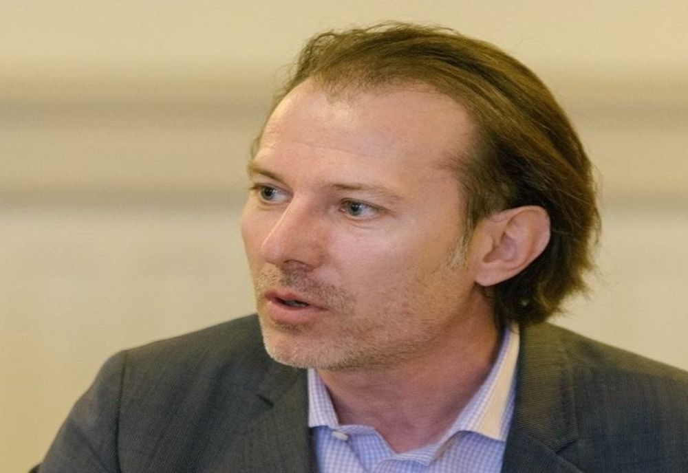 FLORIN CÎȚU: „REUȘITA NU ÎNSEAMNĂ SĂ RĂMÂI LA PUTERE CU PSD, CI SĂ FACI REFORME ADEVĂRATE”