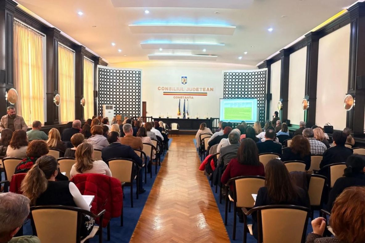 Peste 1.300 de angajați din Constanța, în pragul șomajului după reforma administrației