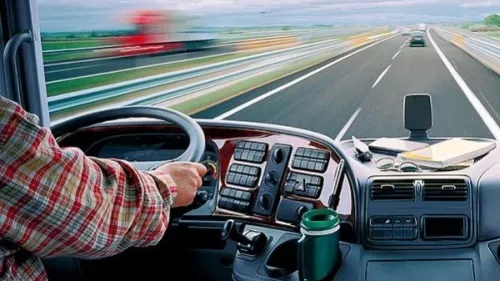 România riscă să rămână fără șoferi. Transportatorii caută angajați în Orientul Mijlociu