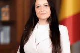 Cristina Butură (deputat AUR): „Guvernul împinge sistemul sanitar în colaps, iar cei care salvează vieți sunt lăsați fără sprijin”