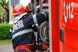 Pericol de explozie în Poiana Câmpina. Oamenii au săpat după apă și au găsit gaze