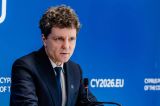 Nicușor Dan, prezent la summitul european de la Erevan