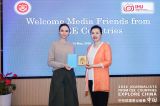 Ana Maria Păcuraru, premiată la Beijing de Reprezentantul Special al MAE China pentru activitatea sa jurnalistică
