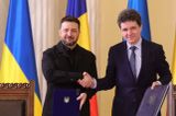 Nicușor Dan, convorbire cu Volodimir Zelenski după incidentul cu dronă de la Galați: „Accelerăm cooperarea privind producția în comun de drone”