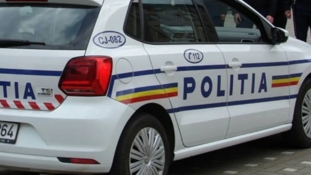 Neatentia face victime. Trei masini implicate într-un accident