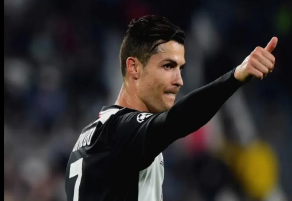 Cristiano Ronaldo, record absolut! Cifra uluitoare atinsă pe Instagram