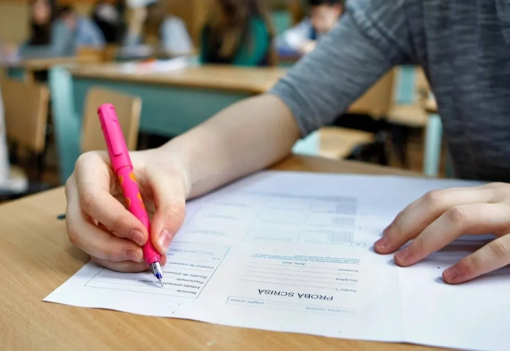 SUBIECTE EVALUARE NAȚIONALĂ 2020. Ce au avut de rezolvat elevii la proba de Limba și literatura română - VEZI SUBIECTELE