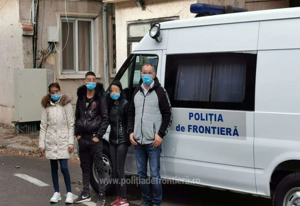 VIDEO| Prinși în drumul spre Occident. Doi tineri din Bulgaria depistați cu ajutorul aparaturii de termoviziune când încercau să intre ilegal în țară