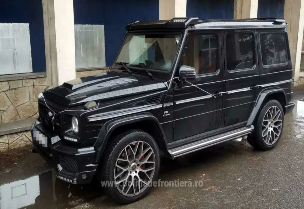 Bolid de lux căutat de autorități, descoperit la PTF Negru Vodă