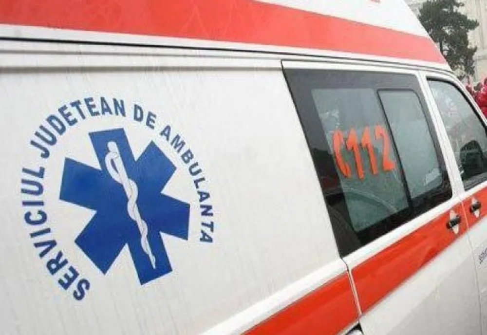 O persoană rănită și trei mașini avariate în accident pe DN22