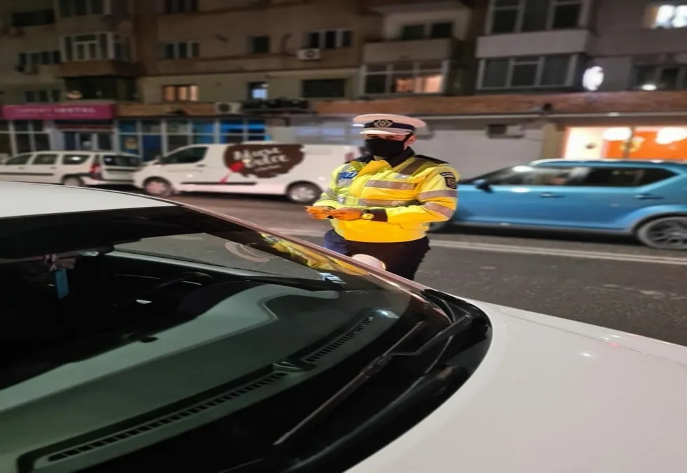 Pericol în trafic. Şoferi prinşi băuţi la volan sau fără permis 