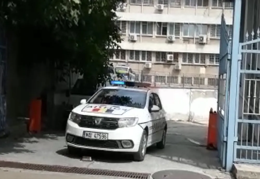 Arestat pentru încălcarea ordinului de protecție