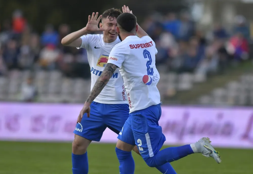 Farul, prima victorie în play-off 