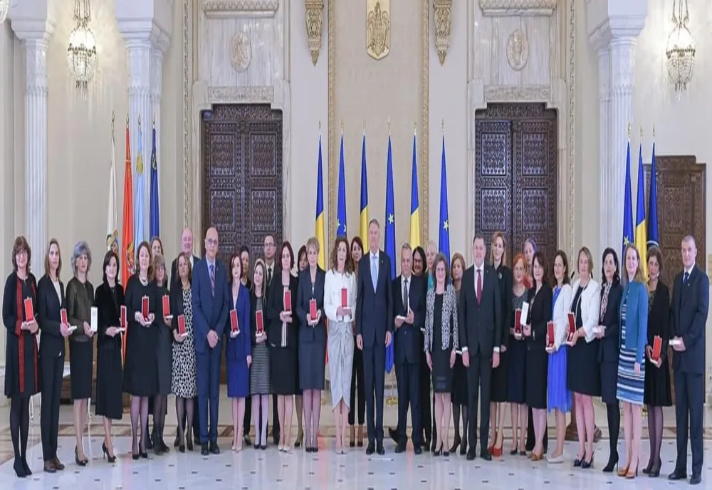 Profesor al Universităţii Ovidius decorat de Preşedintele României