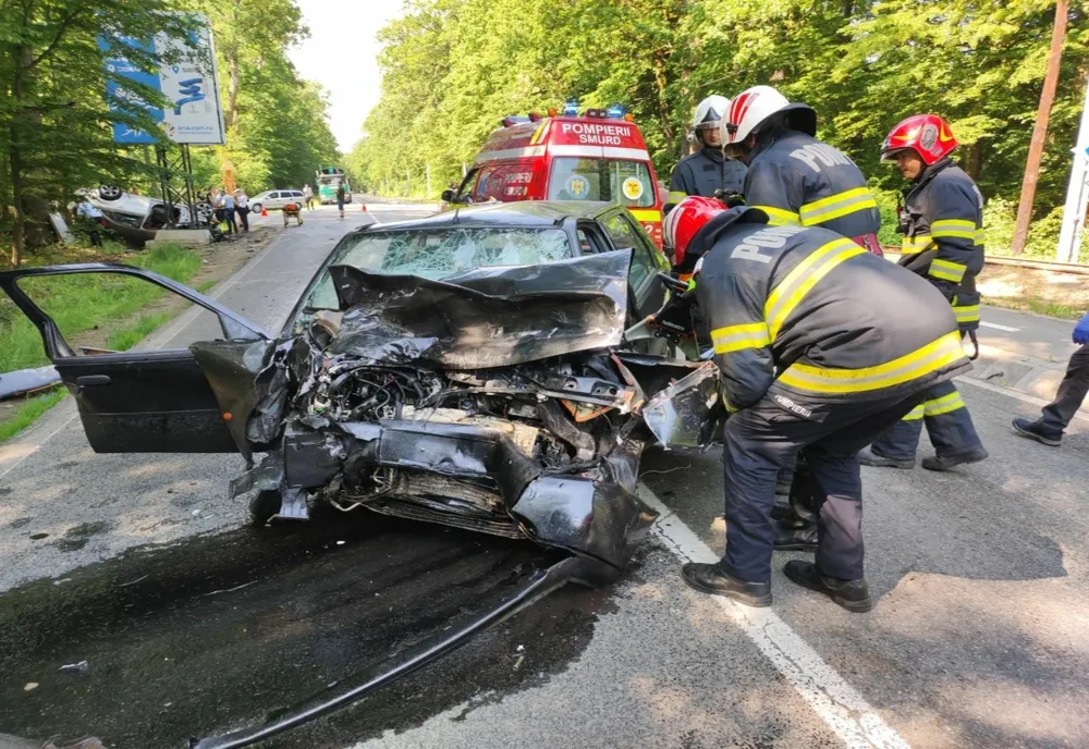 Accident cu 3 morți, în județul Sibiu. Un alt minor este în stare gravă