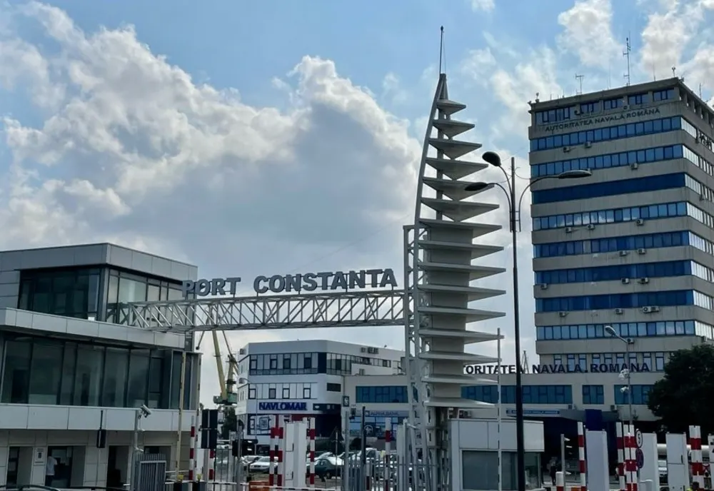 Portul Constanța, la mijlocul luptelor politice! Poarta comercială a României, FURATĂ - Cine este în spatele JAFULUI de la malul mării