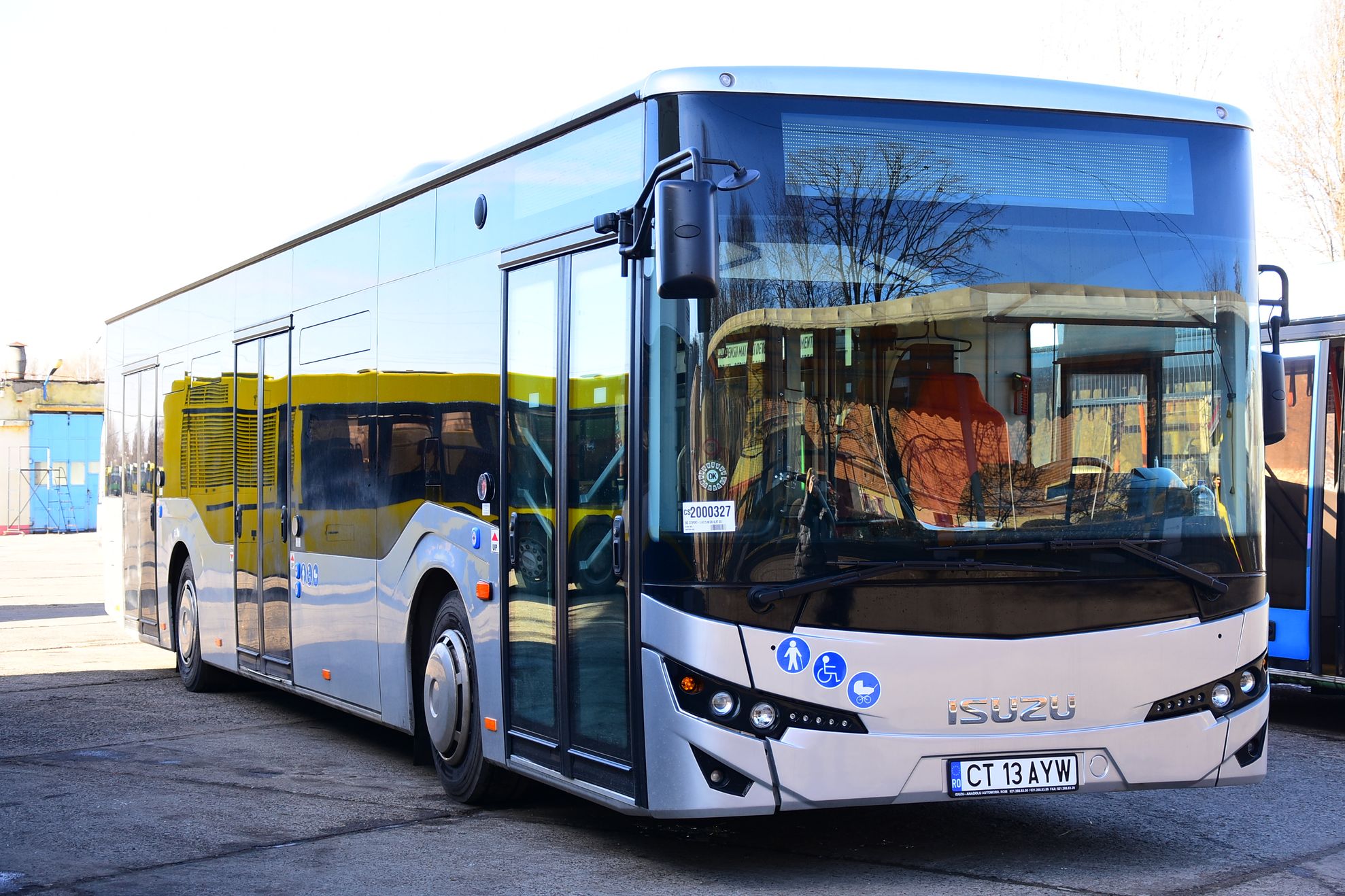 Autobuz ratc nou isuzu (3)