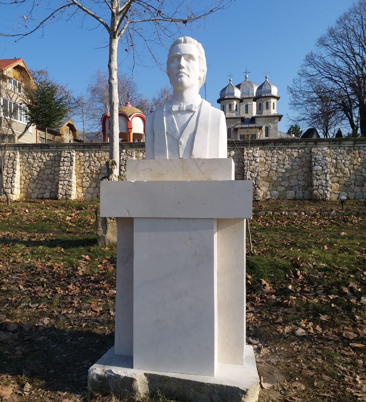 dervent_bust_eminescu