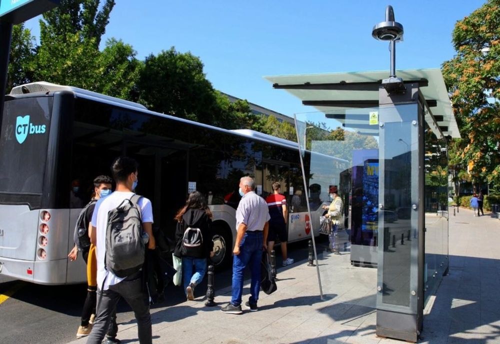 Stații de autobuz inteligente dotate cu sistem de supraveghere și soft pentru detectarea agresiunilor!