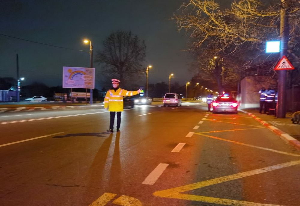 223 de sancţiuni contravenţionale, pentru încălcarea restricțiilor și normelor sanitare