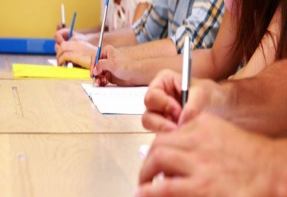 Burse pentru elevii din instituțiile de învățământ special