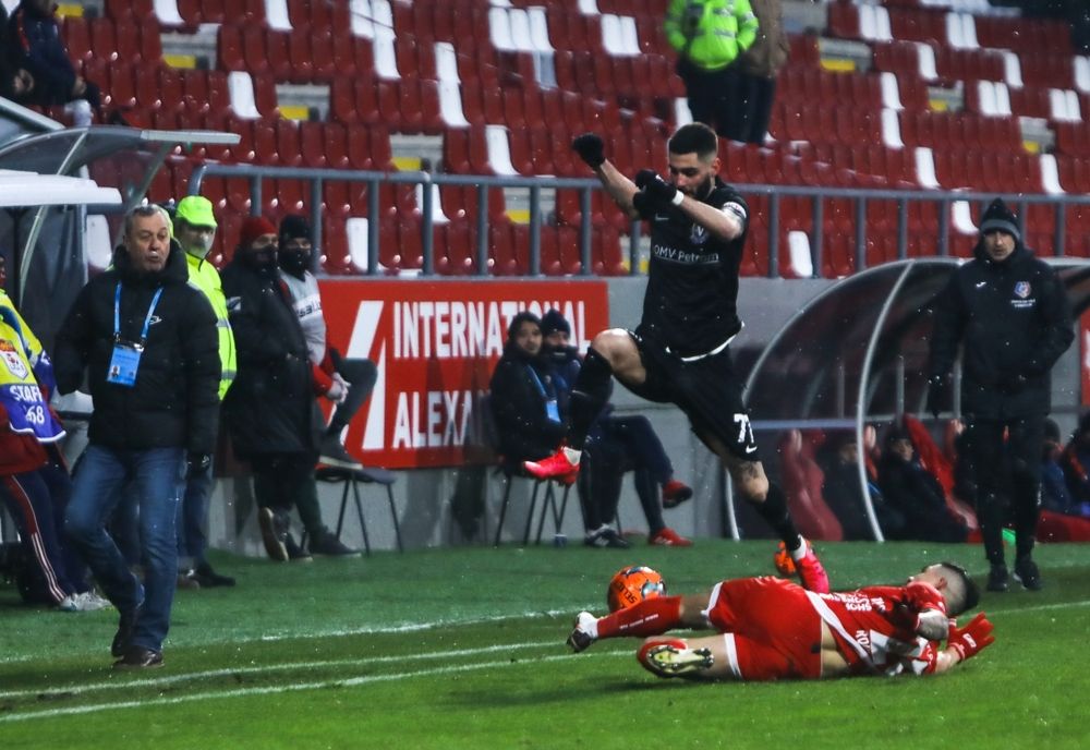 VIDEO| Mircea Rednic înaintea meciului cu FCSB “E examenul cel mai important şi cel mai dificil”