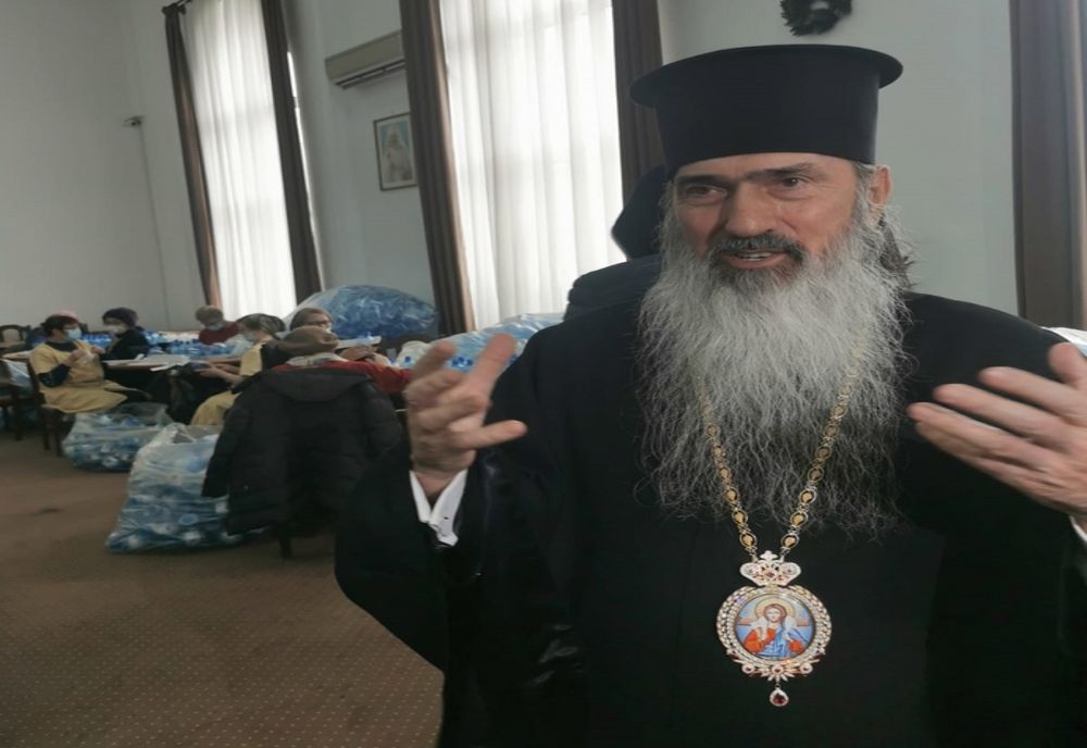 ÎPS Teodosie: ”Sărbătorile trebuie să învingă pandemia Dacă ne ascundem de sărbători înseamnă că vrem să fim biruiți de boală”