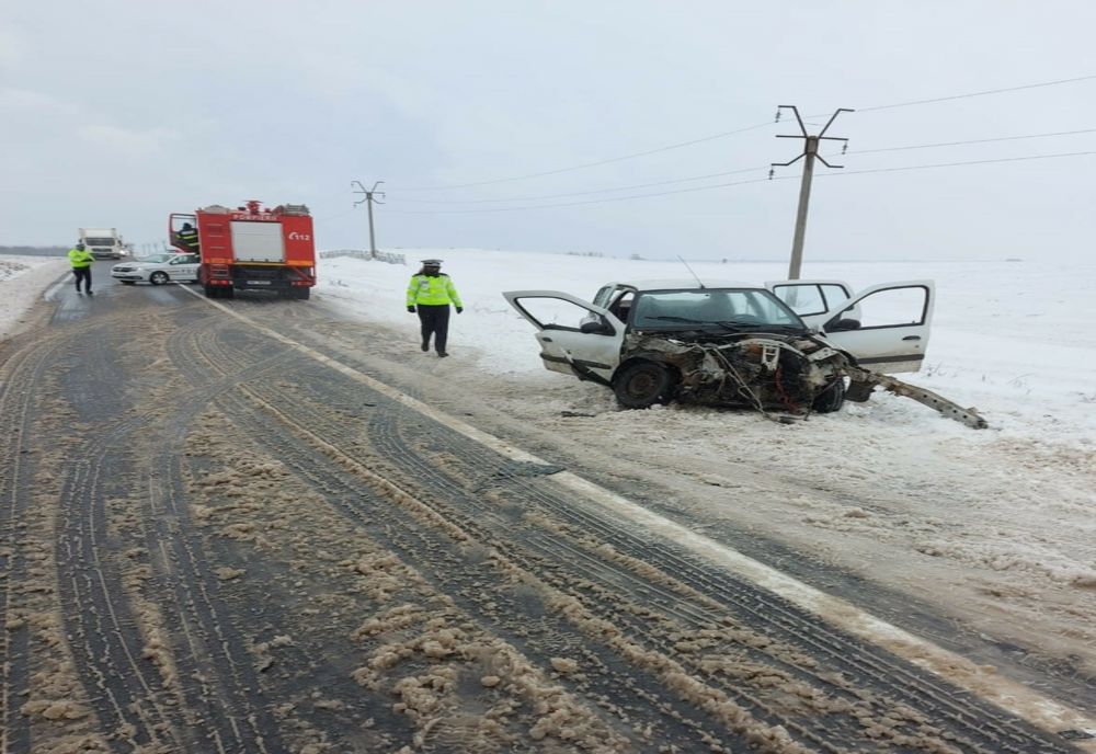 FOTO Accident teribil cu patru victime la Hârșova. Copil de 2 ani în comă