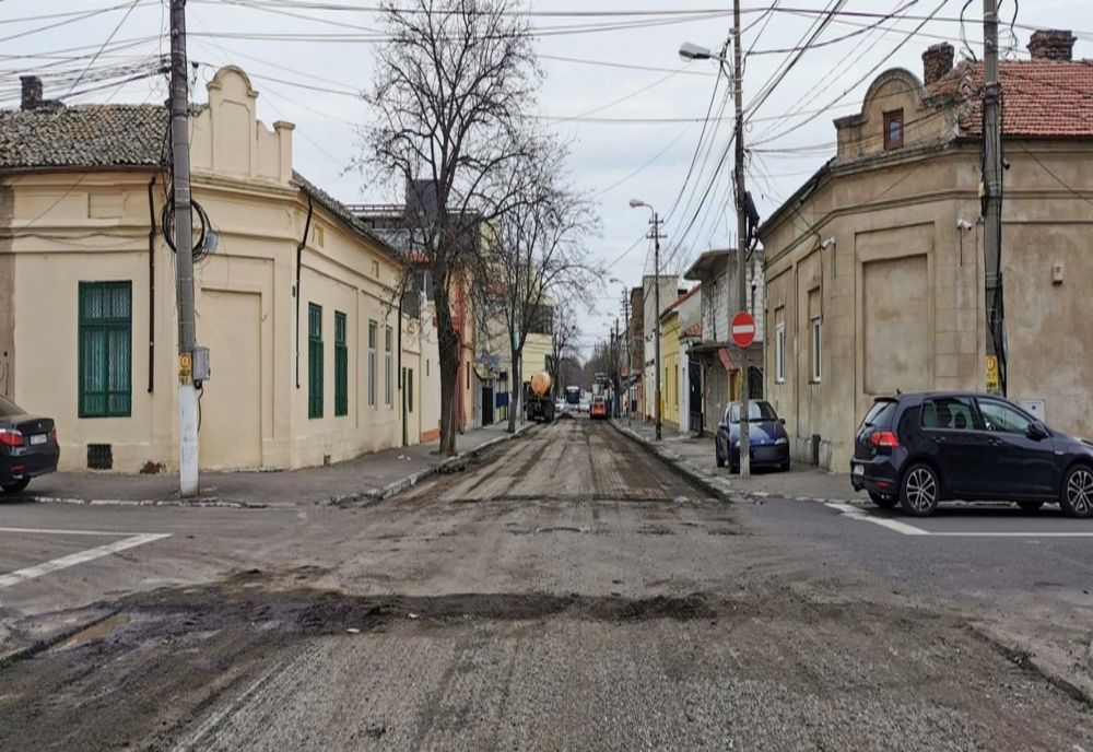 Atenție, șoferi! Restricții totale de trafic rutier pe străzile Constantin Brătescu și Griviței