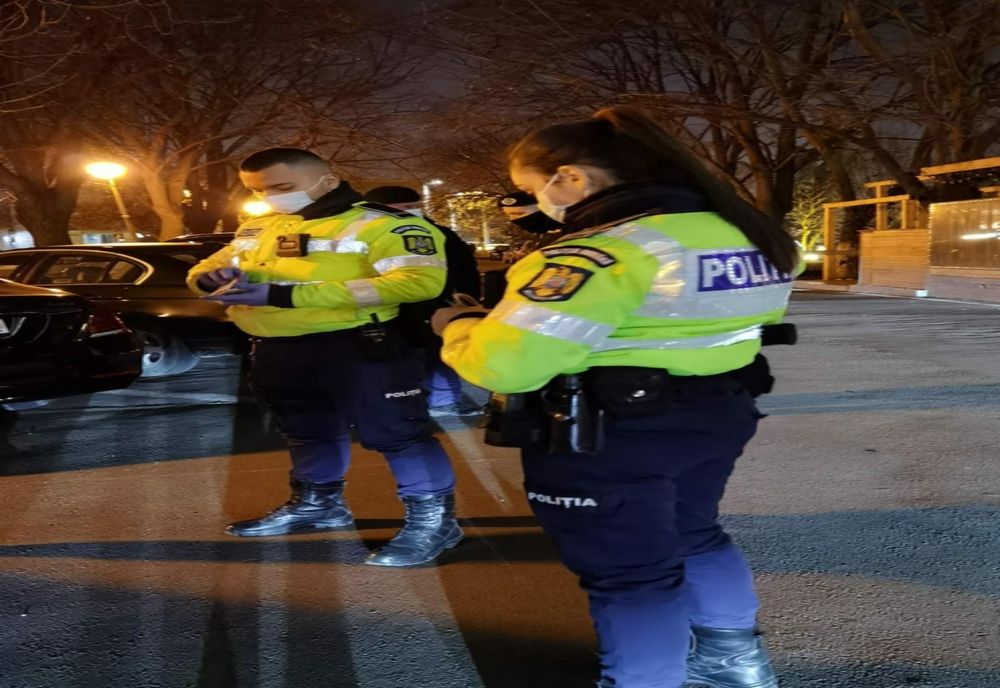 Restaurantele Entourage, Manara și On Plonge amendate de polițiști