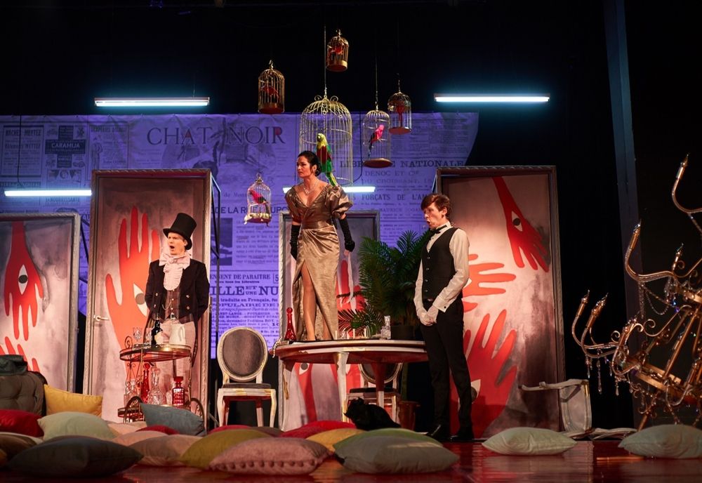 FOTO Premieră  la Teatrul de Stat Constanţa: „CRIMA DIN STRADA LOURCINE”