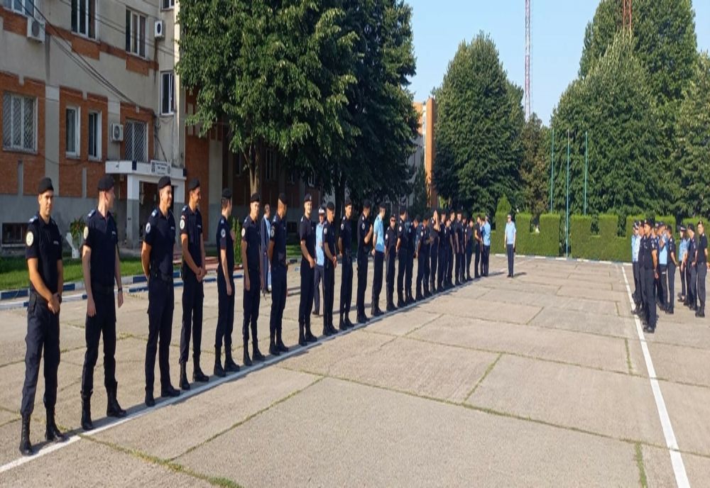 Jandarmi constănţeni avansaţi în grad